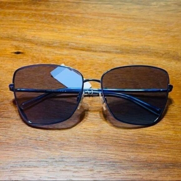NWT Dolce & Gabbana Blue Cat Eye Oversized Sunglasses main image 12